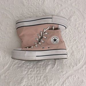 Platform converse